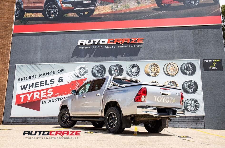 TOYOTA HILUX N80 4WD MAVERICK GLOSS BLACK MILLED ACCENTS